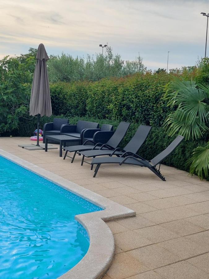 Ana Marija Apartments Пореч Экстерьер фото